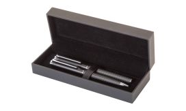 Stripo, Set pix, negru