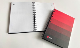 Agendă A5 nedatată cu interior personalizat