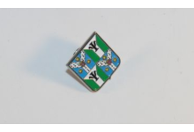 Insignă pin metalică clasică realizată la formă