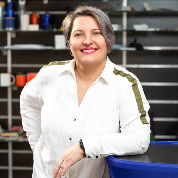 Lăcrămioara Clipa – Printing Specialist PROMER